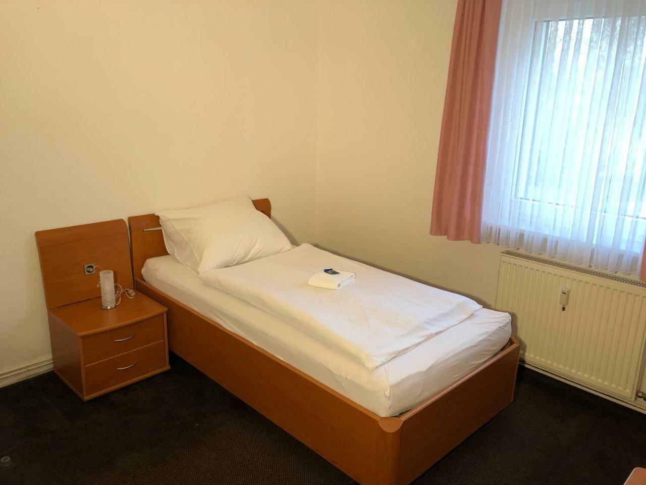 Hotel Mivano Lehrte Εξωτερικό φωτογραφία