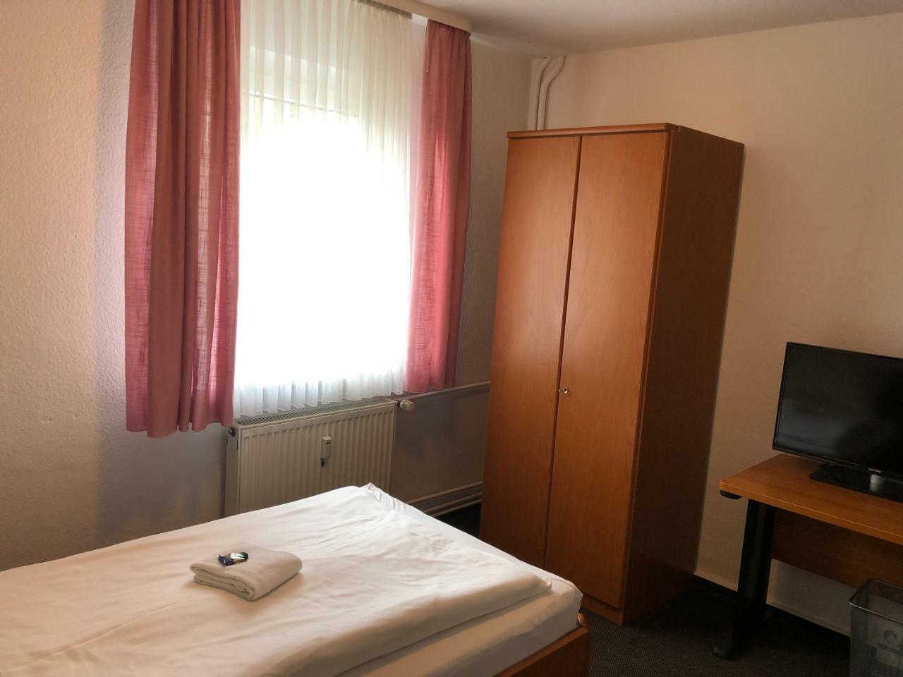 Hotel Mivano Lehrte Εξωτερικό φωτογραφία